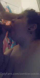 5499285