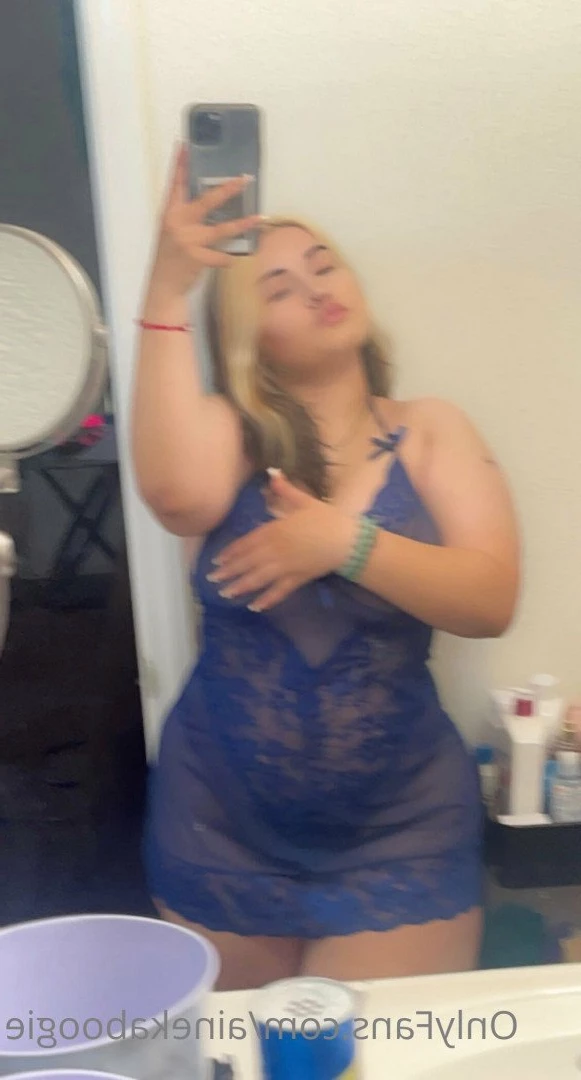Ainek 🥂 [ ainekaboogie ] Onlyfans leaked photo 4733057 on Hotleaks.tv