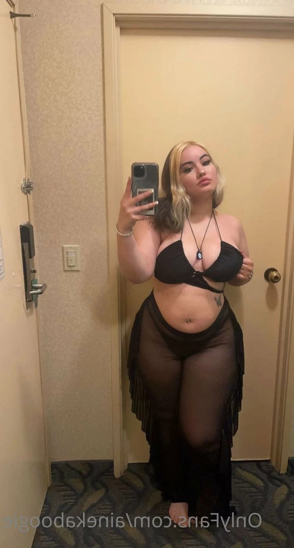 Ainek 🥂 [ ainekaboogie ] Onlyfans leaked photo 4733073 on Hotleaks.tv
