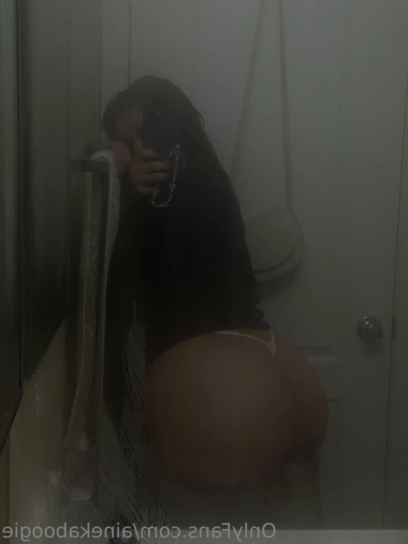 Ainek 🥂 [ ainekaboogie ] Onlyfans leaked photo 10697690 on Hotleaks.tv