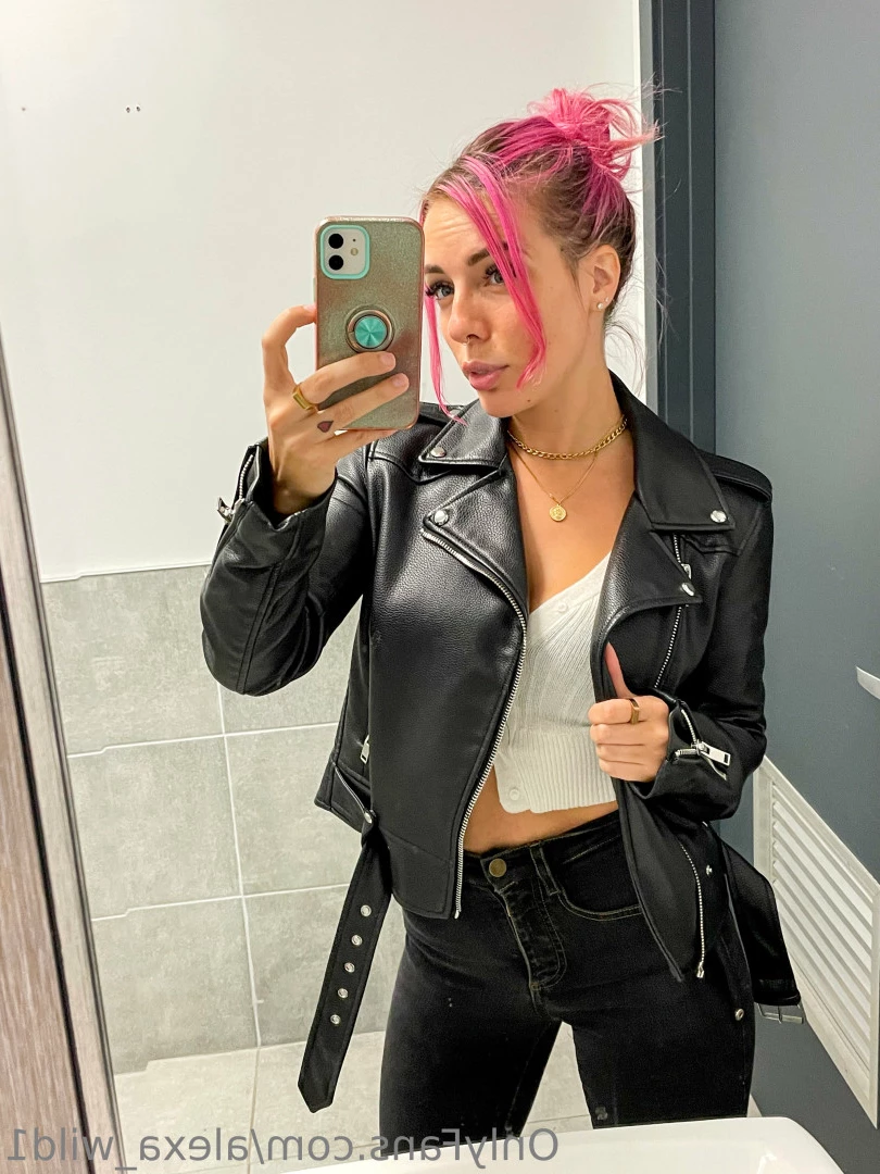 Alexa Wild [ alexa_wild1 ] Onlyfans leaked photo 10625548 on Hotleaks.tv