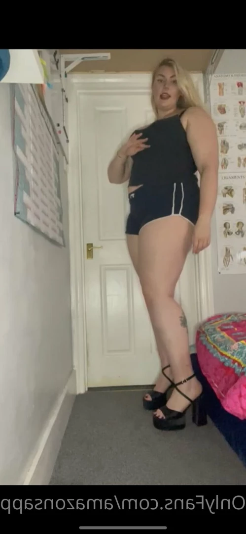 Sapphire Stone [ amazonsapphirestone ] Onlyfans leaked photo 12768574 on Hotleaks.tv