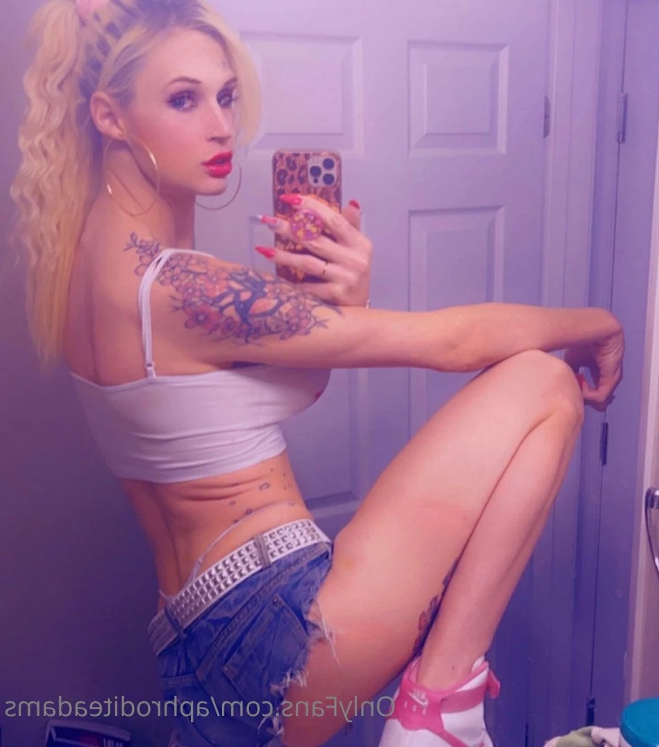 Aphrodite Adams [ aphroditeadams ] Onlyfans leaked photo 4732341 on Hotleaks.tv