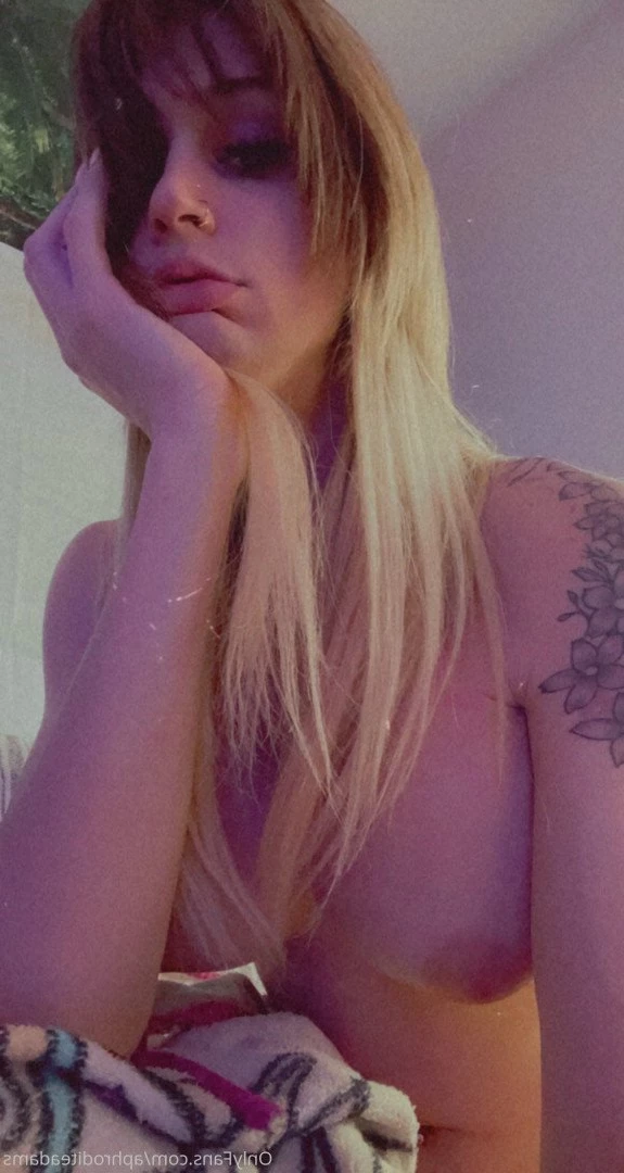 Aphrodite Adams [ aphroditeadams ] Onlyfans leaked photo 4732834 on Hotleaks.tv