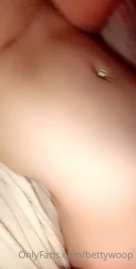 5504930