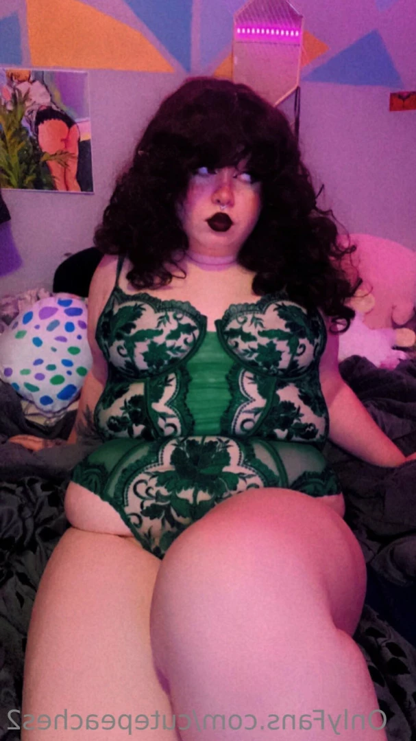cute peaches 🔞 [ cutepeaches2 ] Onlyfans leaked photo 11046215 on Hotleaks.tv