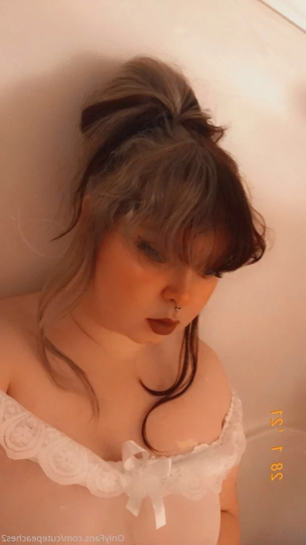 cute peaches 🔞 [ cutepeaches2 ] Onlyfans leaked photo 16219037 on Hotleaks.tv