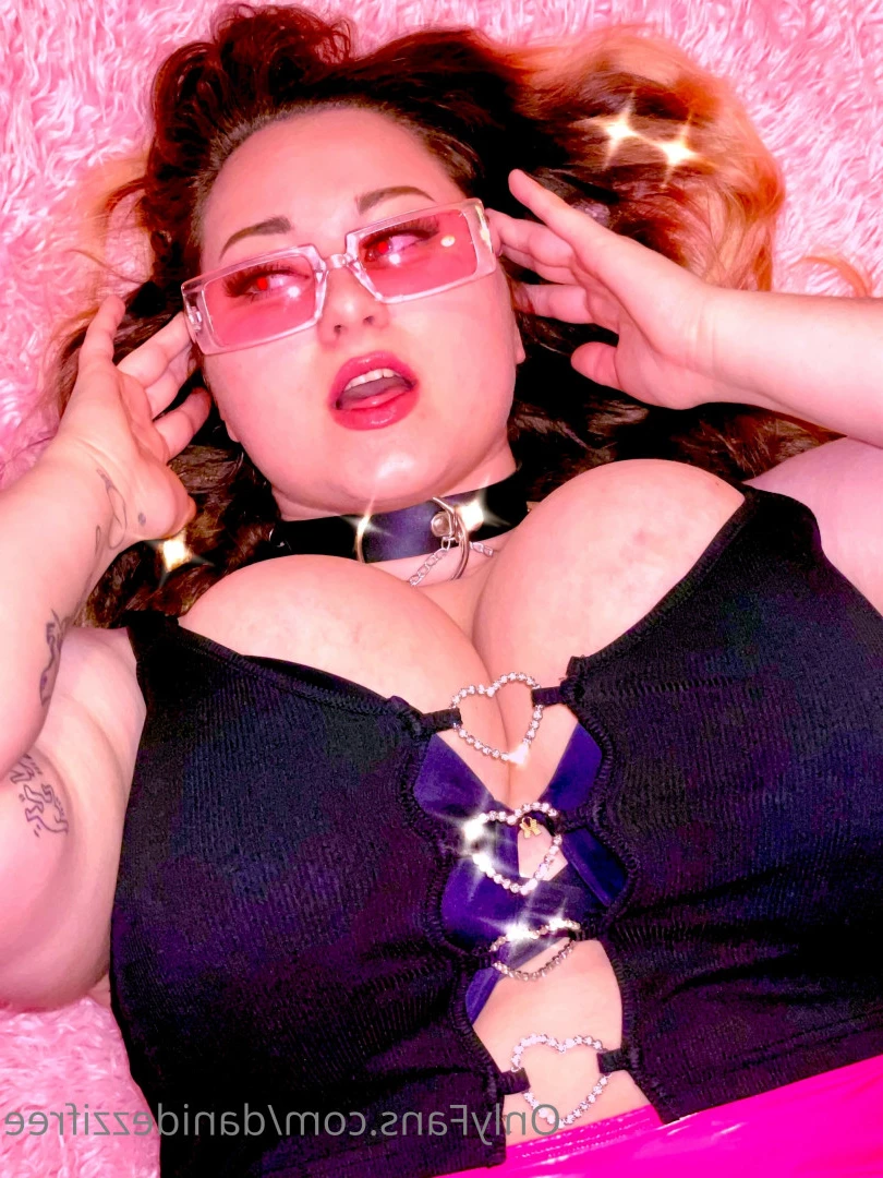 dani dezzi 😇 CHECK YOUR DMS 📩💚 [ danidezzifree ] Onlyfans leaked photo 10625323 on Hotleaks.tv