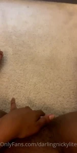 10555898