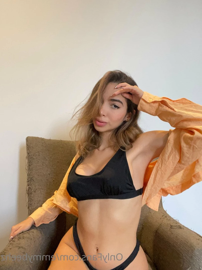 emmybeehz Onlyfans leaked photo 4739289 on Hotleaks.tv