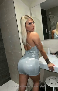 10696269