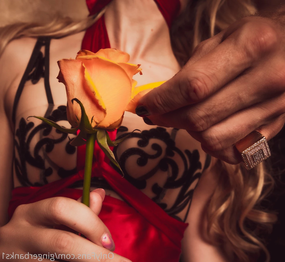 Ginger Banks [ gingerbanks1 ] Onlyfans leaked photo 9250114 on Hotleaks.tv