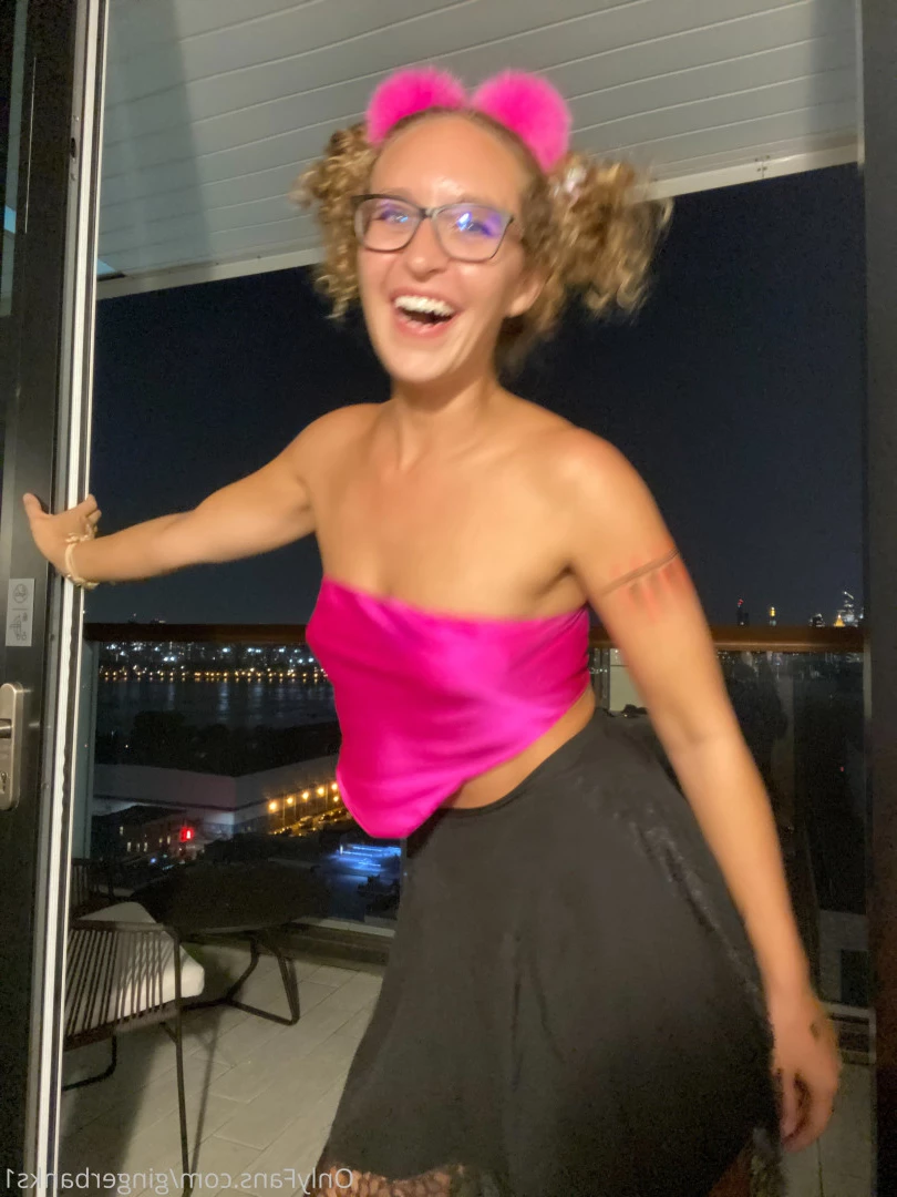 Ginger Banks [ gingerbanks1 ] Onlyfans leaked photo 9268855 on Hotleaks.tv
