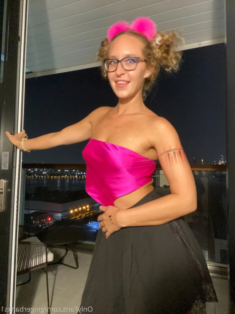 Ginger Banks [ gingerbanks1 ] Onlyfans leaked photo 9269835 on Hotleaks.tv