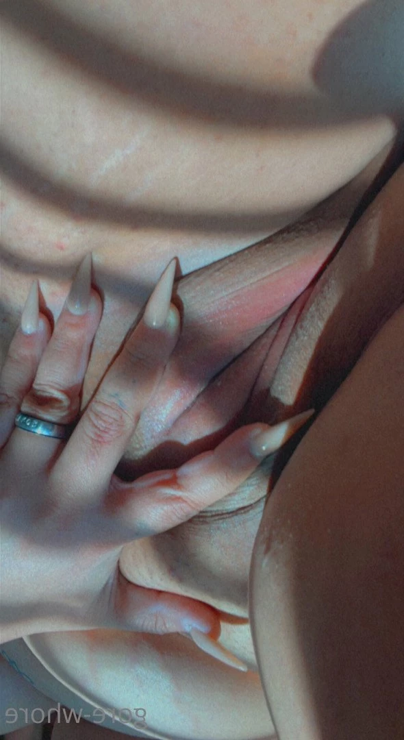 𝐆𝐨𝐭𝐡 𝐒𝐥𝐮𝐭 🖤 [ gore-whore ] Onlyfans leaked photo 4736420 on Hotleaks.tv