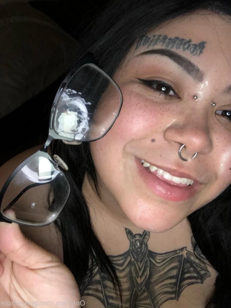 𝐆𝐨𝐭𝐡 𝐒𝐥𝐮𝐭 🖤 [ gore-whore ] Onlyfans leaked photo 4737486 on Hotleaks.tv