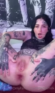 Honeyxmilk [ hon3yxmilk ] Onlyfans leaked video 18255226 on Hotleaks.tv