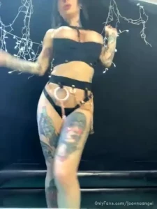 Joanna Angel [ joannaangel ] Onlyfans leaked video 18404034 on Hotleaks.tv