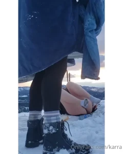 5854861