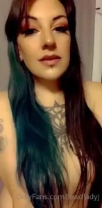 18255129