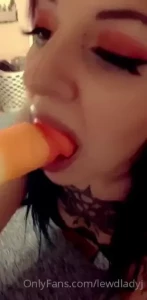 18255136