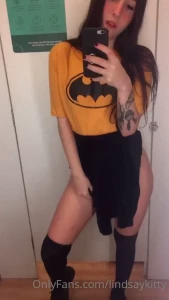 5857895