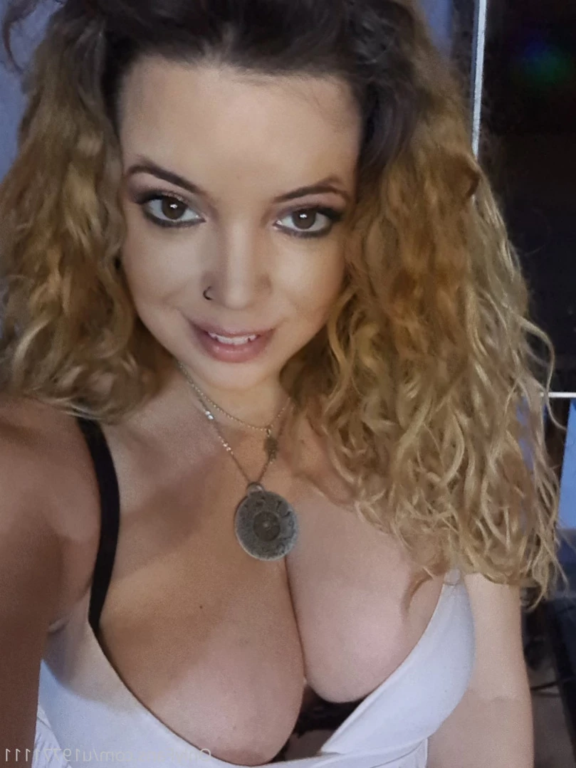 🍑𝐁𝐈𝐆 𝐀𝐒𝐒🍑💎 𝔹𝕃𝕌𝔼𝔾𝕀ℝ𝕃𝟞𝟡💦🤫𝙋𝙊𝙍𝙉 𝙁𝙍𝙀𝙀🤫 [ lirio93 ] Onlyfans leaked photo 13114302 on Hotleaks.tv