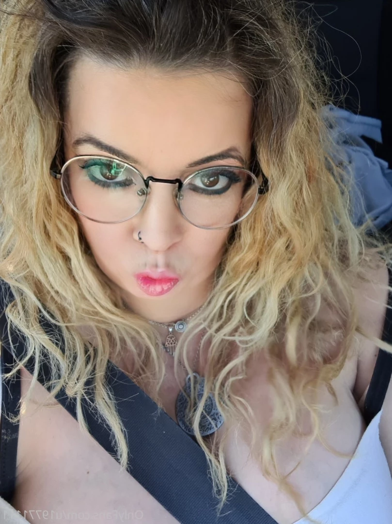 🍑𝐁𝐈𝐆 𝐀𝐒𝐒🍑💎 𝔹𝕃𝕌𝔼𝔾𝕀ℝ𝕃𝟞𝟡💦🤫𝙋𝙊𝙍𝙉 𝙁𝙍𝙀𝙀🤫 [ lirio93 ] Onlyfans leaked photo 15406483 on Hotleaks.tv