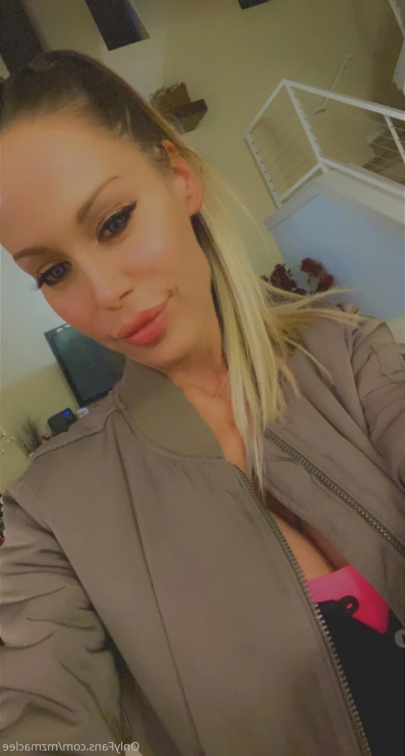 officialmckenzielee [ mzmaclee ] Onlyfans leaked photo 17109320 on Hotleaks.tv
