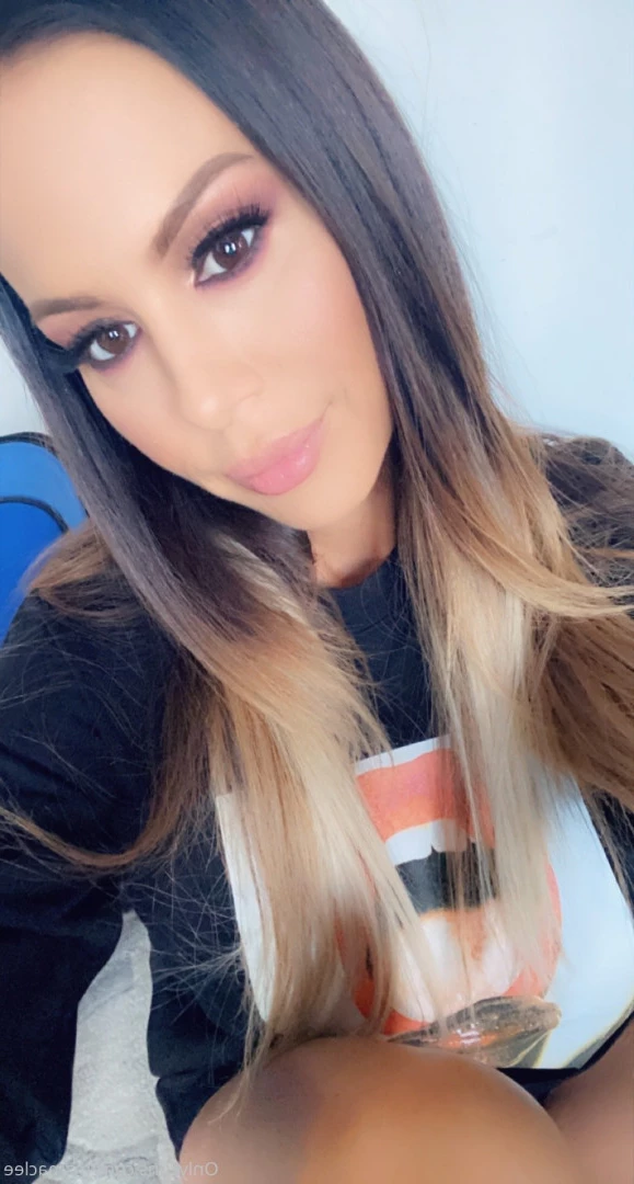 officialmckenzielee [ mzmaclee ] Onlyfans leaked photo 17110698 on Hotleaks.tv