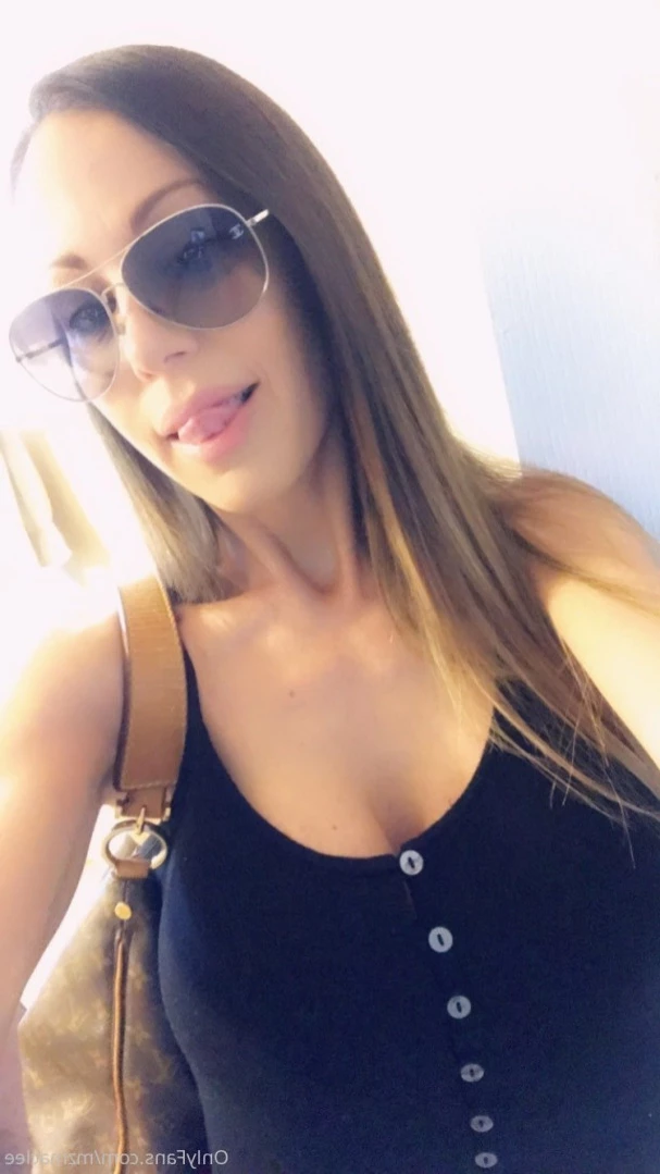 officialmckenzielee [ mzmaclee ] Onlyfans leaked photo 11054968 on Hotleaks.tv