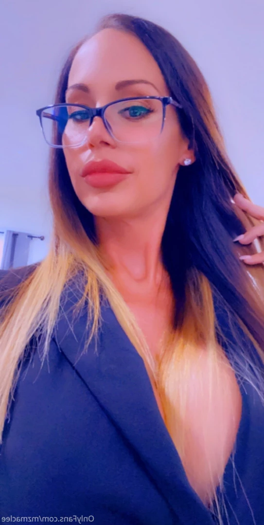 officialmckenzielee [ mzmaclee ] Onlyfans leaked photo 11055039 on Hotleaks.tv