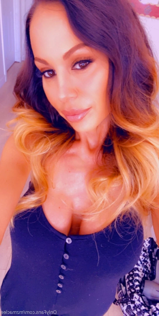 officialmckenzielee [ mzmaclee ] Onlyfans leaked photo 13699095 on Hotleaks.tv