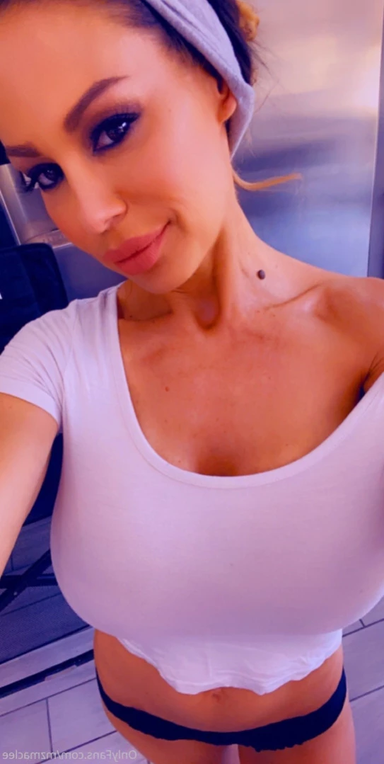 officialmckenzielee [ mzmaclee ] Onlyfans leaked photo 13779784 on Hotleaks.tv