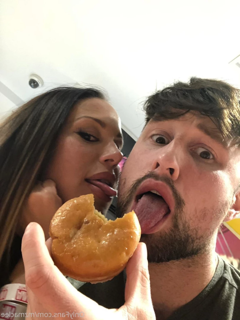 officialmckenzielee [ mzmaclee ] Onlyfans leaked photo 14548381 on Hotleaks.tv