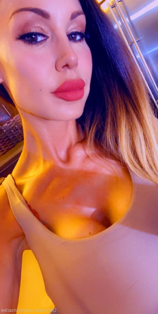 officialmckenzielee [ mzmaclee ] Onlyfans leaked photo 15942935 on Hotleaks.tv