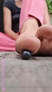 5889279
