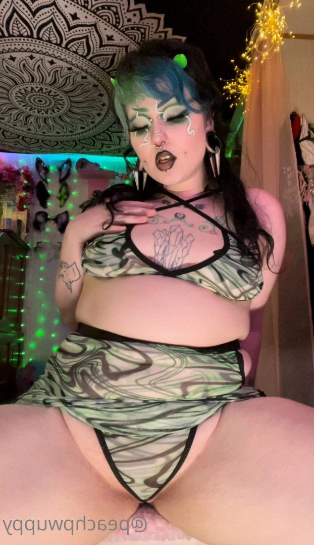 Peach Pwuppy [ peachpwuppy ] Onlyfans leaked photo 4715478 on Hotleaks.tv