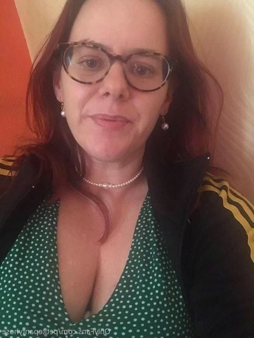 ChellB [ petitepantyhose ] Onlyfans leaked photo 4708452 on Hotleaks.tv