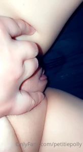 5892378