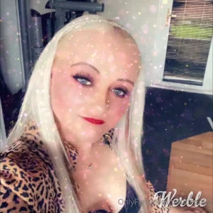 5892408