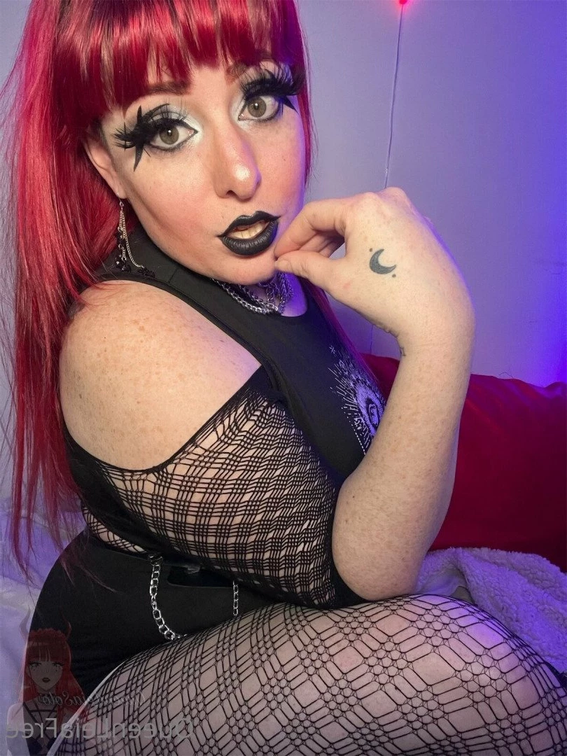 Queen Leia 👑 FREE [ queenleiafree ] Onlyfans leaked photo 4706342 on Hotleaks.tv
