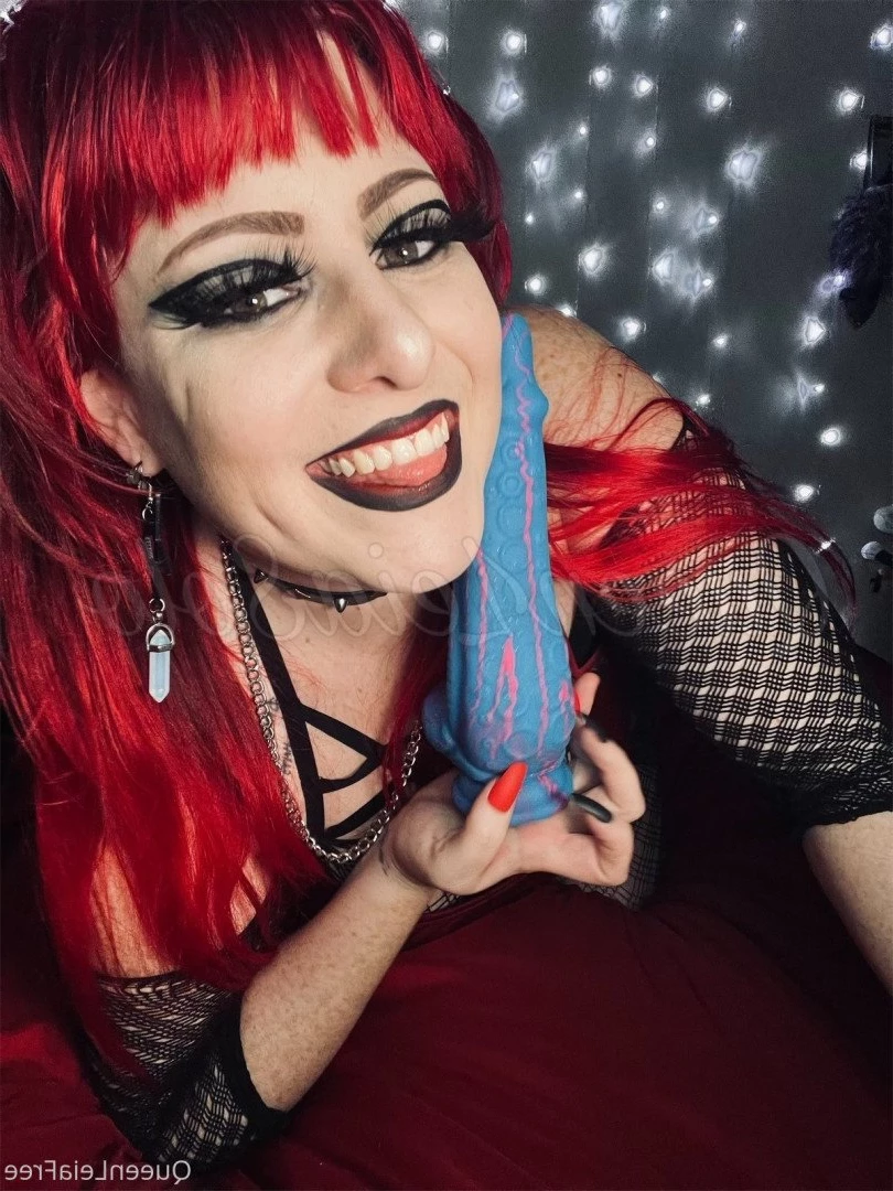 Queen Leia 👑 FREE [ queenleiafree ] Onlyfans leaked photo 4706532 on Hotleaks.tv