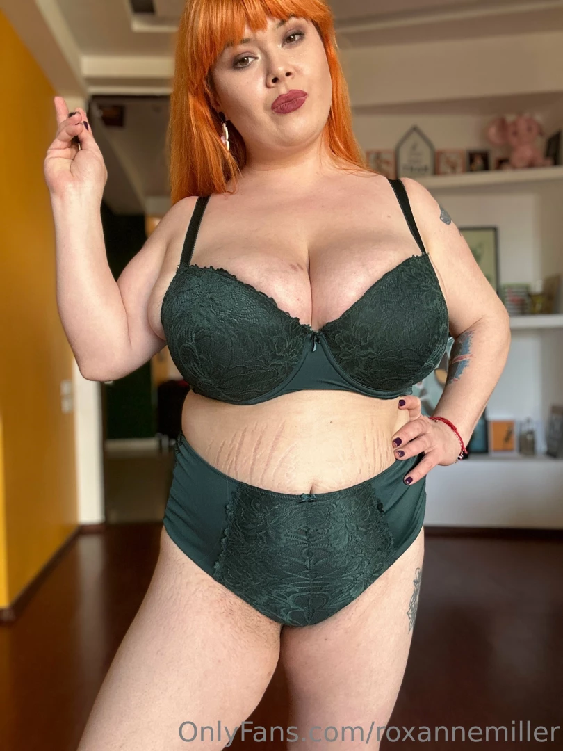 roxannemiller Onlyfans leaked photo 18223490 on Hotleaks.tv
