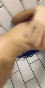 8618622