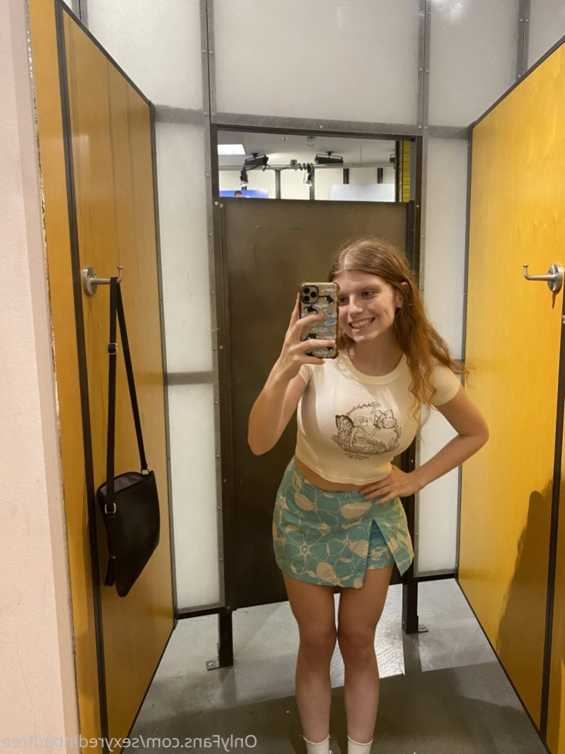 sexyredinbedfree Onlyfans leaked photo 11720101 on Hotleaks.tv