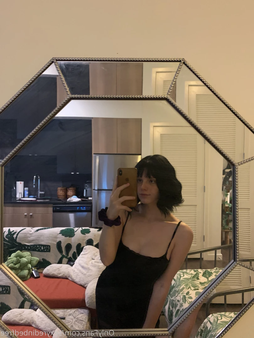 sexyredinbedfree Onlyfans leaked photo 14417812 on Hotleaks.tv