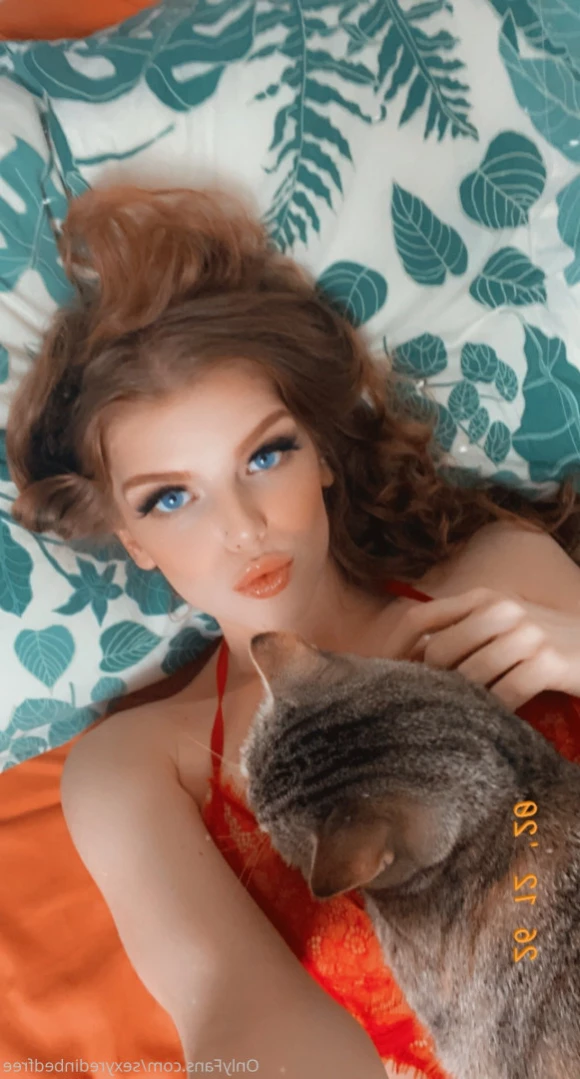 sexyredinbedfree Onlyfans leaked photo 14540388 on Hotleaks.tv