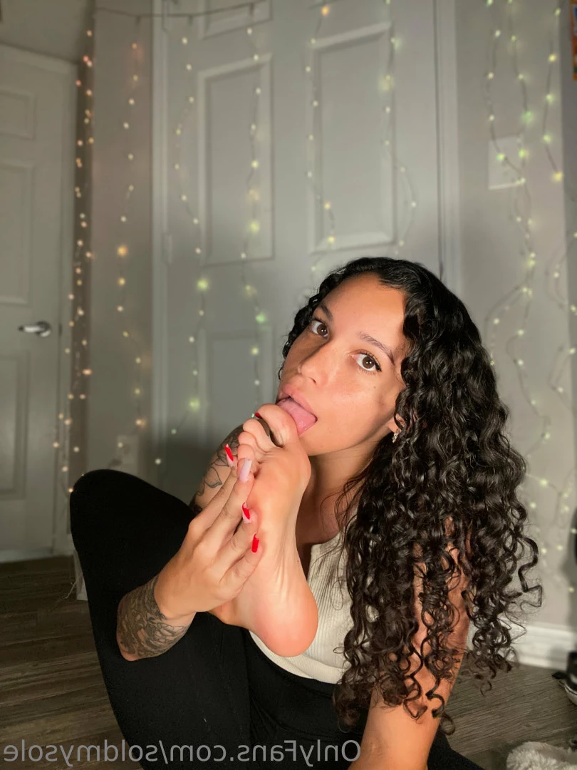 Liv [ soldmysole ] Onlyfans leaked photo 10622143 on Hotleaks.tv