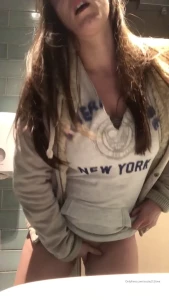 Suzie Love [ suzie212love ] Onlyfans leaked video 5922747 on Hotleaks.tv